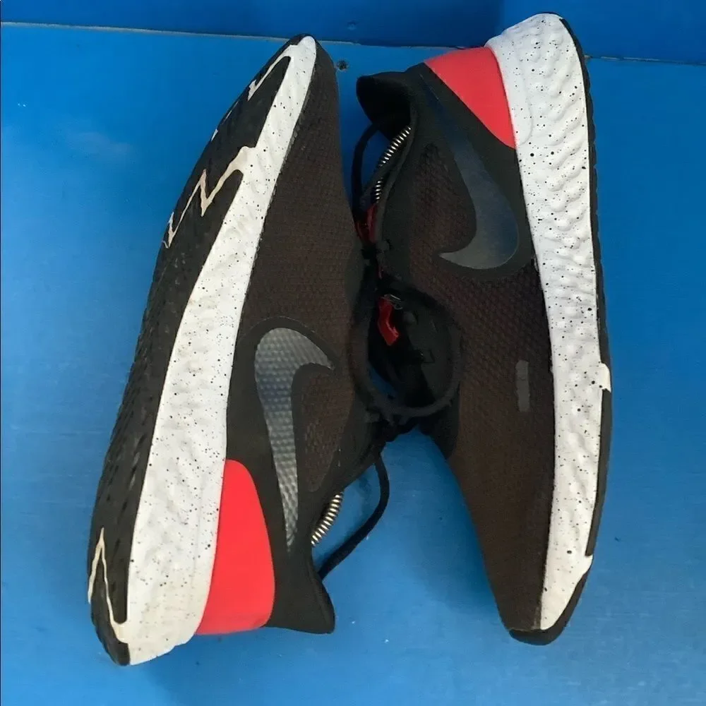 Nike Mens Revolution 5 BQ3204-003 Black Red Running Shoes Sneakers Size 10